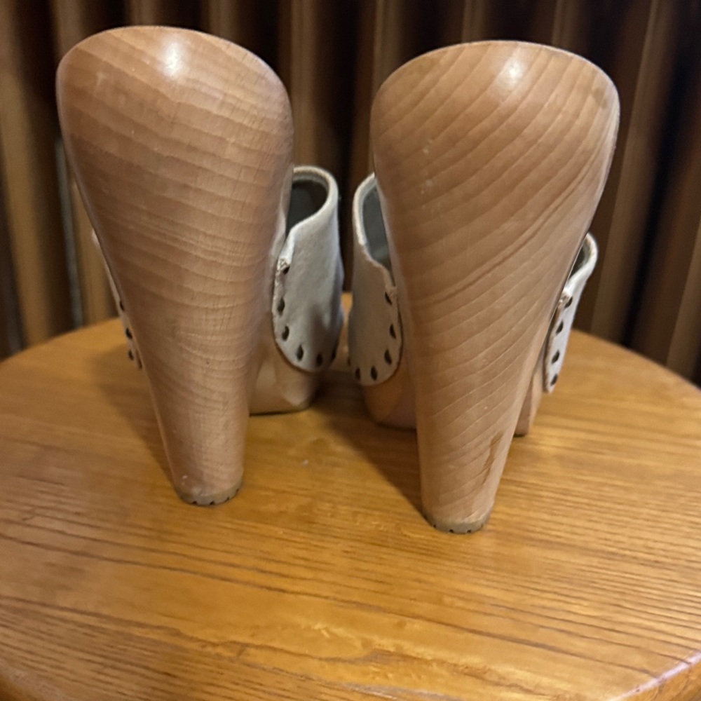 Stella McCartney Beige Mules - Picture 4 of 8